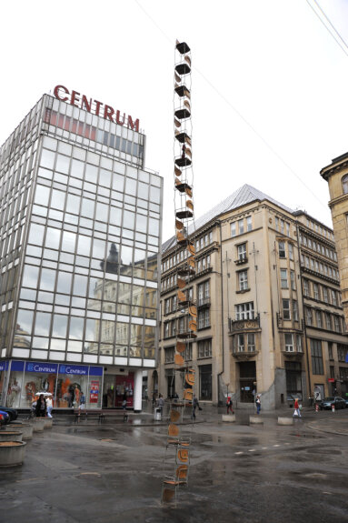 Milan Houser, The Column, 2009, chairs, iron, Malinovského nám.